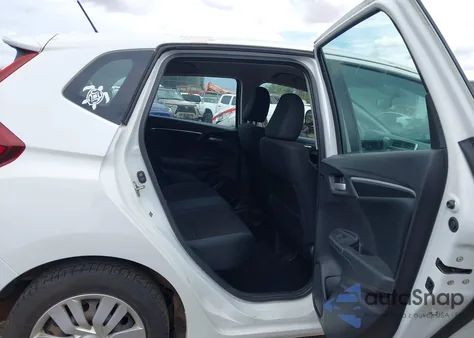 2015 Honda Fit Lx z USA, uszkodzony, nr VIN 3HGGK5H53FM759111